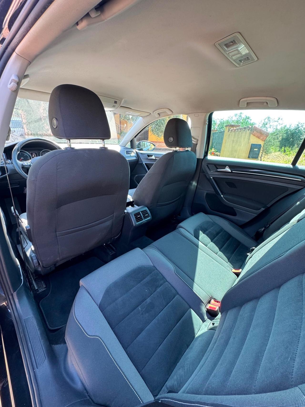 Volkswagen Golf Business 2.0 TDI 140CV 5p. Highline