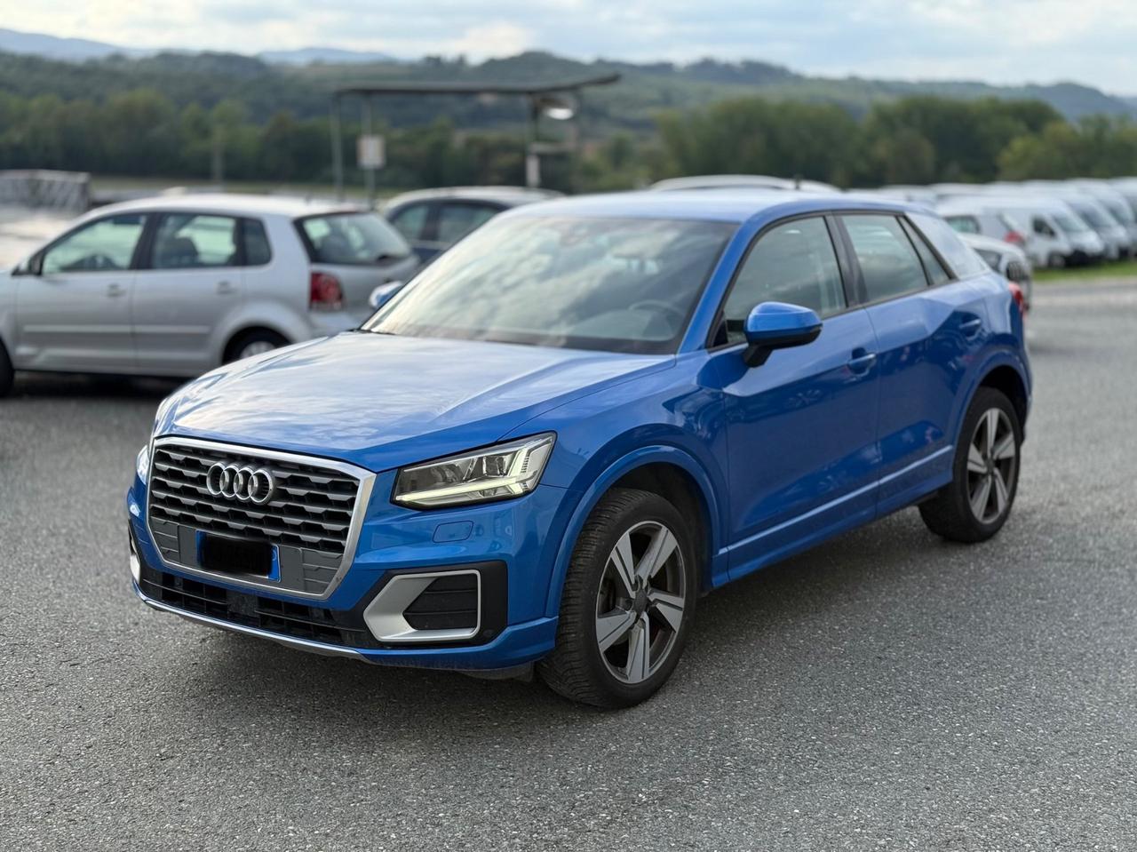 Audi Q2 30 TDI Business