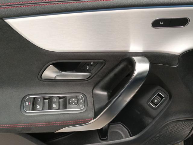 MERCEDES-BENZ CLA 180 Shooting Brake AMG Line Advanced Plus