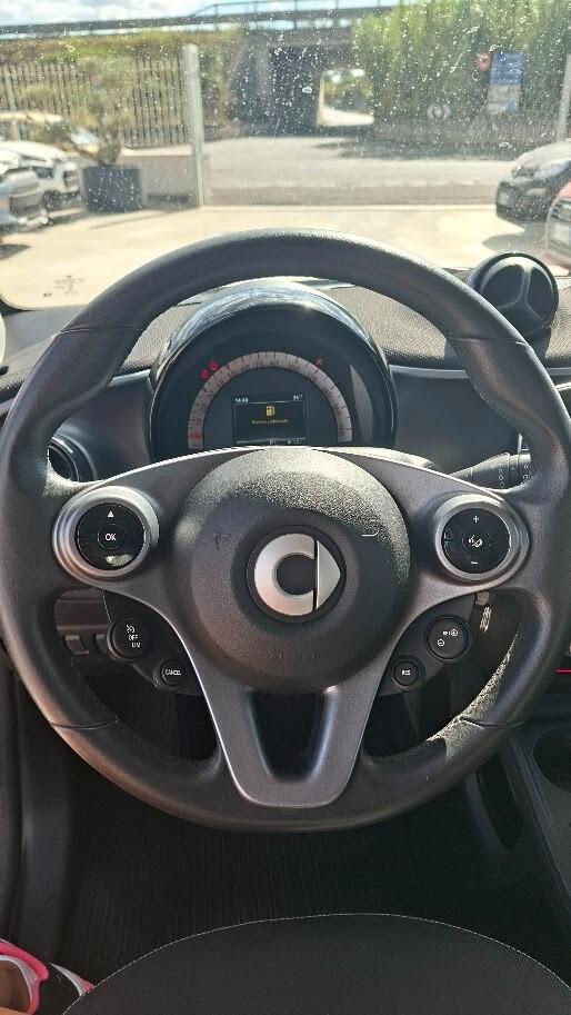 Smart ForTwo 1.0 BENZINA Automatica