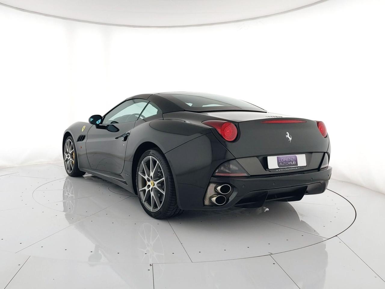 FERRARI California 4.3 dct PELLE+SOSP.DUAL MODE+FRENI CARBOCERAMICA GIALLI