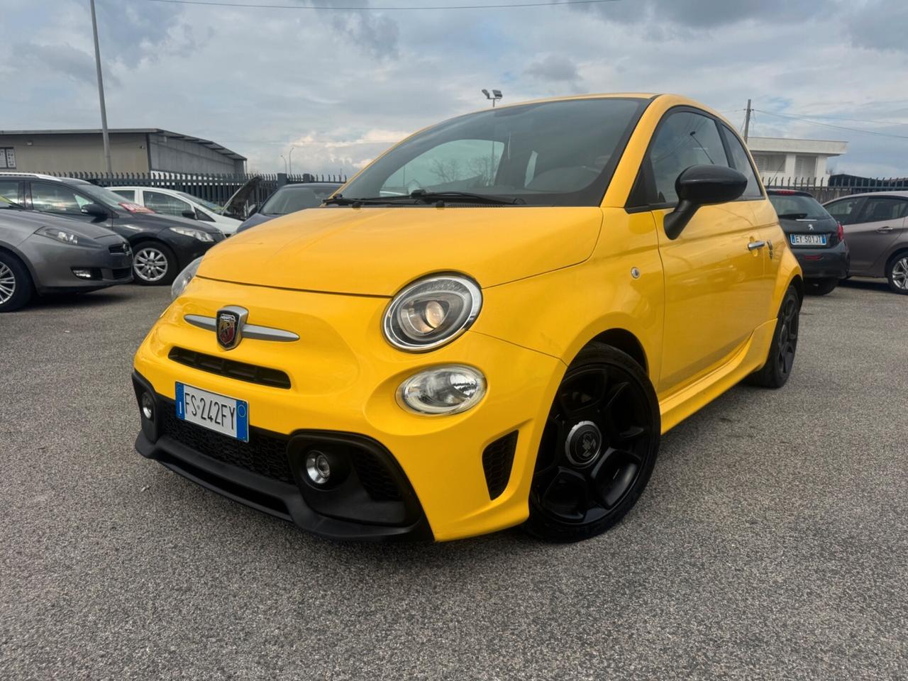 Abarth 595 1.4 Turbo T-Jet 160 CV Pista
