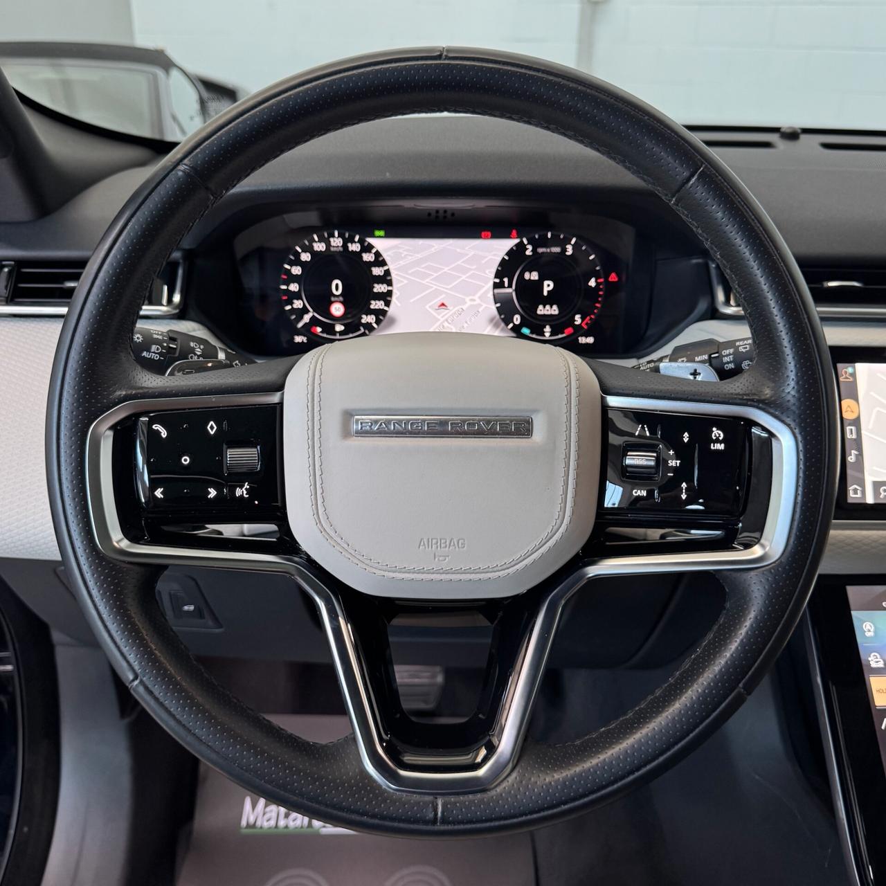 Land Rover Range Rover Velar SE R-Dynamic AWD MHEV 2.0cc 204cv Tetto apribile impianto Meridian Assetto regolabile