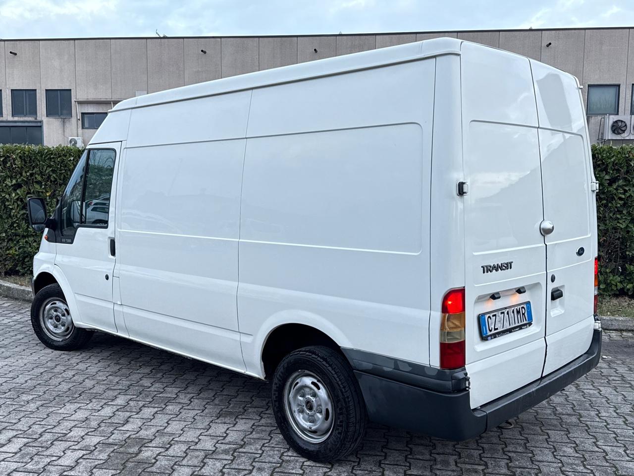 Ford Transit 300 2.0 TDCi/125CV PERFETTO !