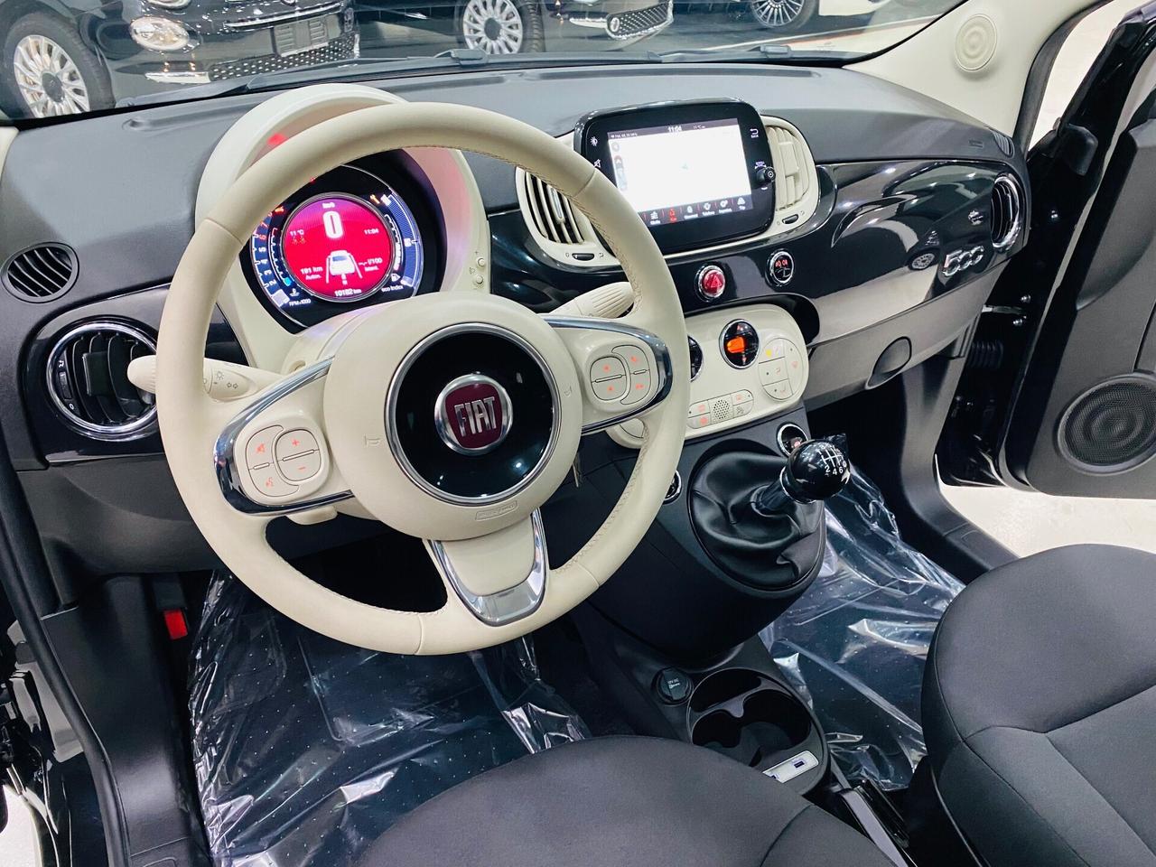 Fiat 500 1.0 Hybrid Dolcevita Navy CarPlay Prezzo promo 10999
