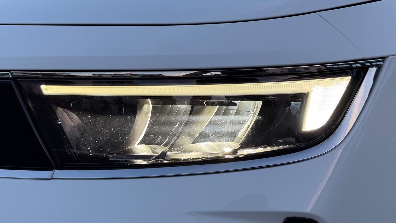 OPEL ASTRA 1.5 TURBO DIESEL BUSINESS ELEGANCE 131CV - FULL LED, VIRTUAL COKPIT, NEOPATENTATI