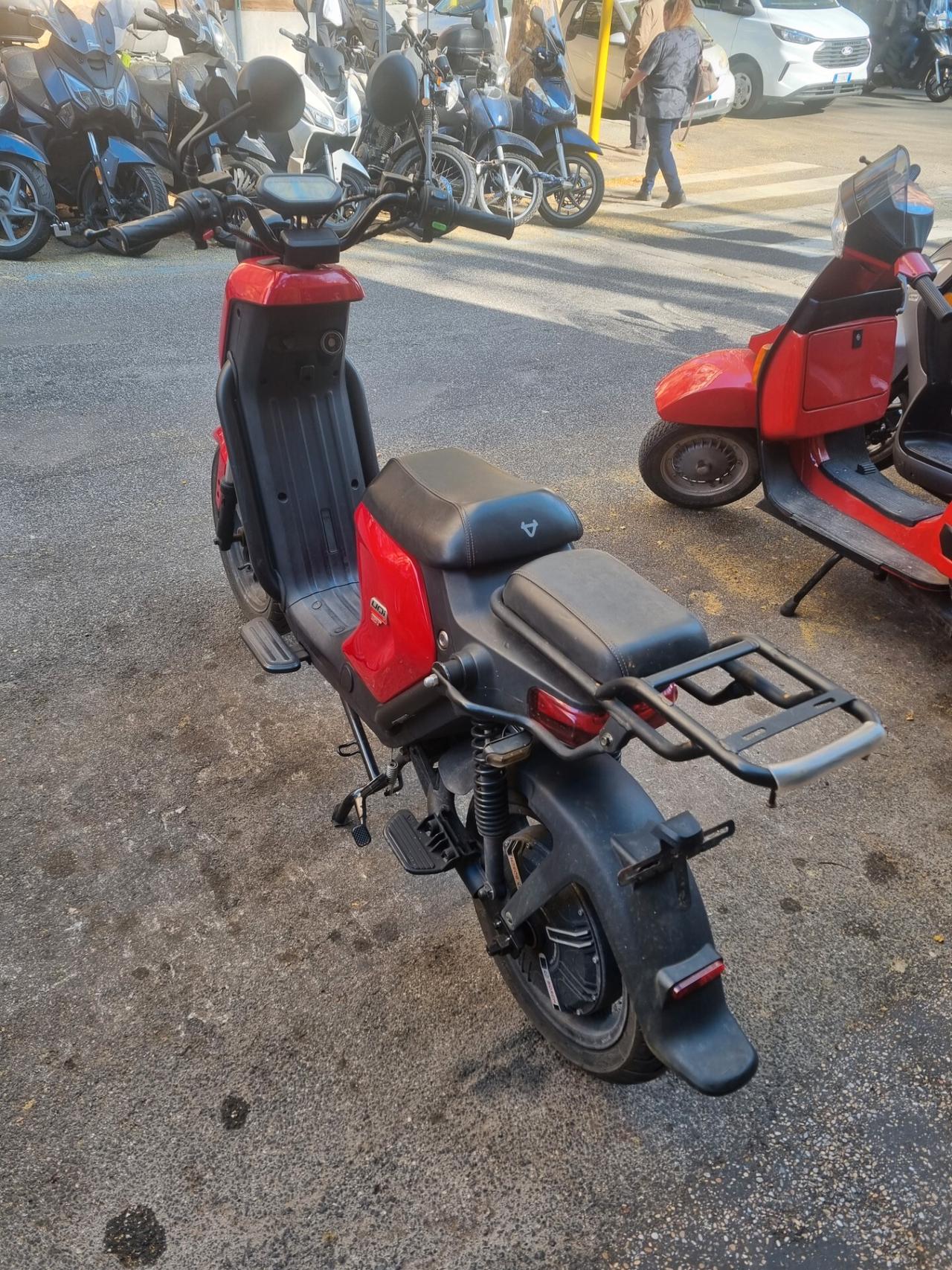 Scooter Elettrico NIU UQi GT 9000km - 2021
