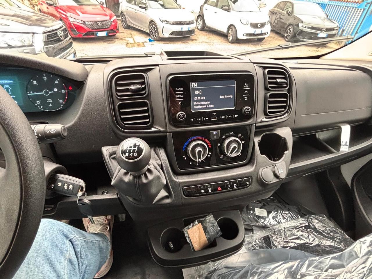 Peugeot Boxer L2H2 2.2 BlueHDi 140 S&S IVA ESCLUSA