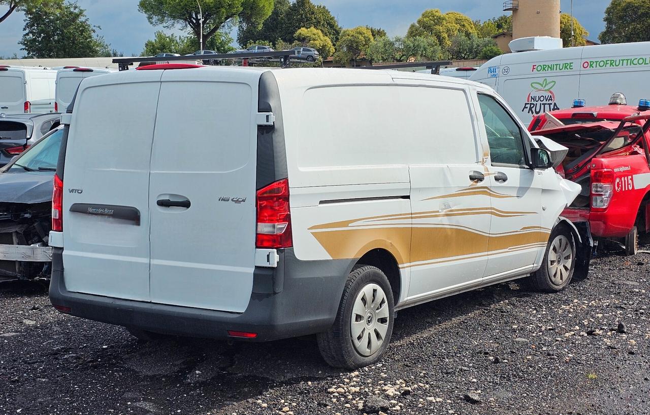 SINISTRATA Mercedes-benz Vito 2.2 116 CDI PC-SL Furgone Long