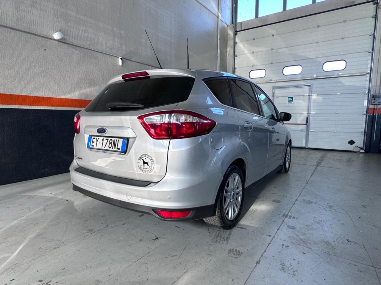Ford C-Max 2.0 TDCi 115cv Powershift Titanium