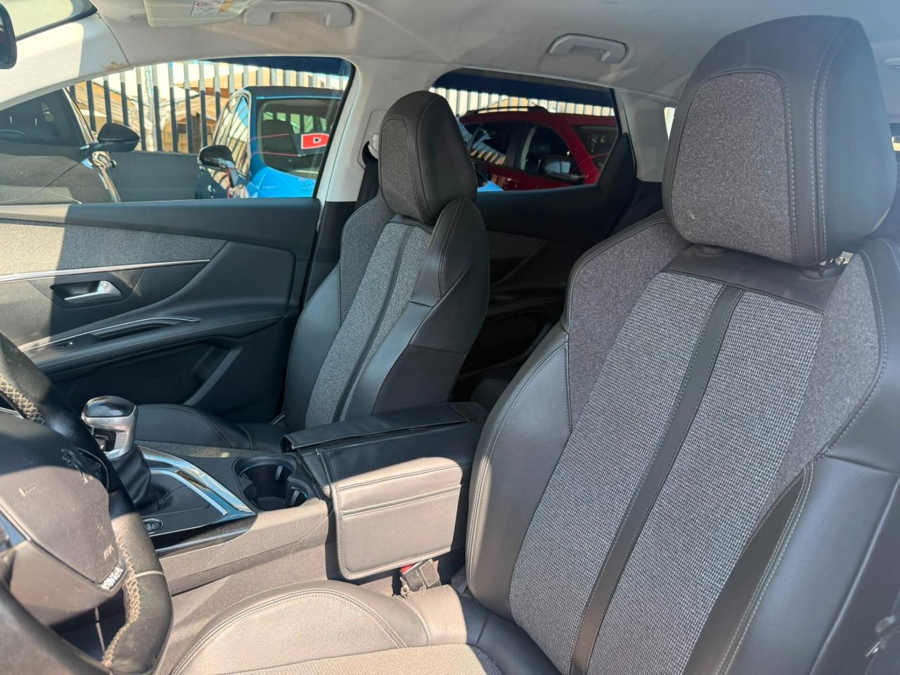 Peugeot 3008 BlueHDi 130 S&S Crossway