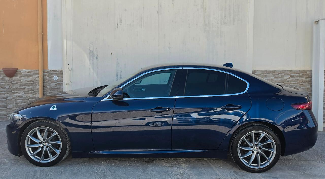 Alfa Romeo Giulia 2.2 Turbodiesel 150 CV Super