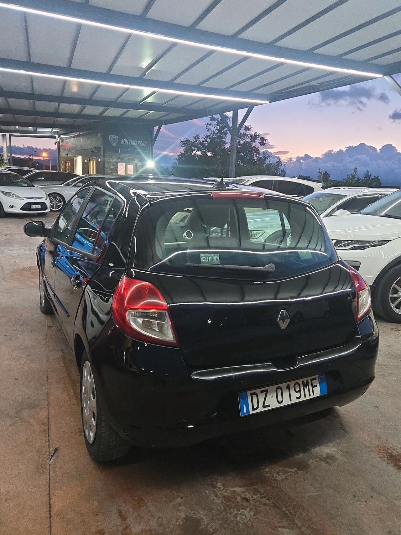 Renault Clio 1.2 16V 5 porte GPL Dynamique