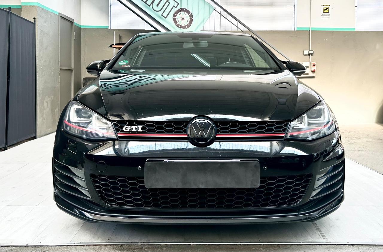 Volkswagen Golf GTI 2.0 TSI 3p.