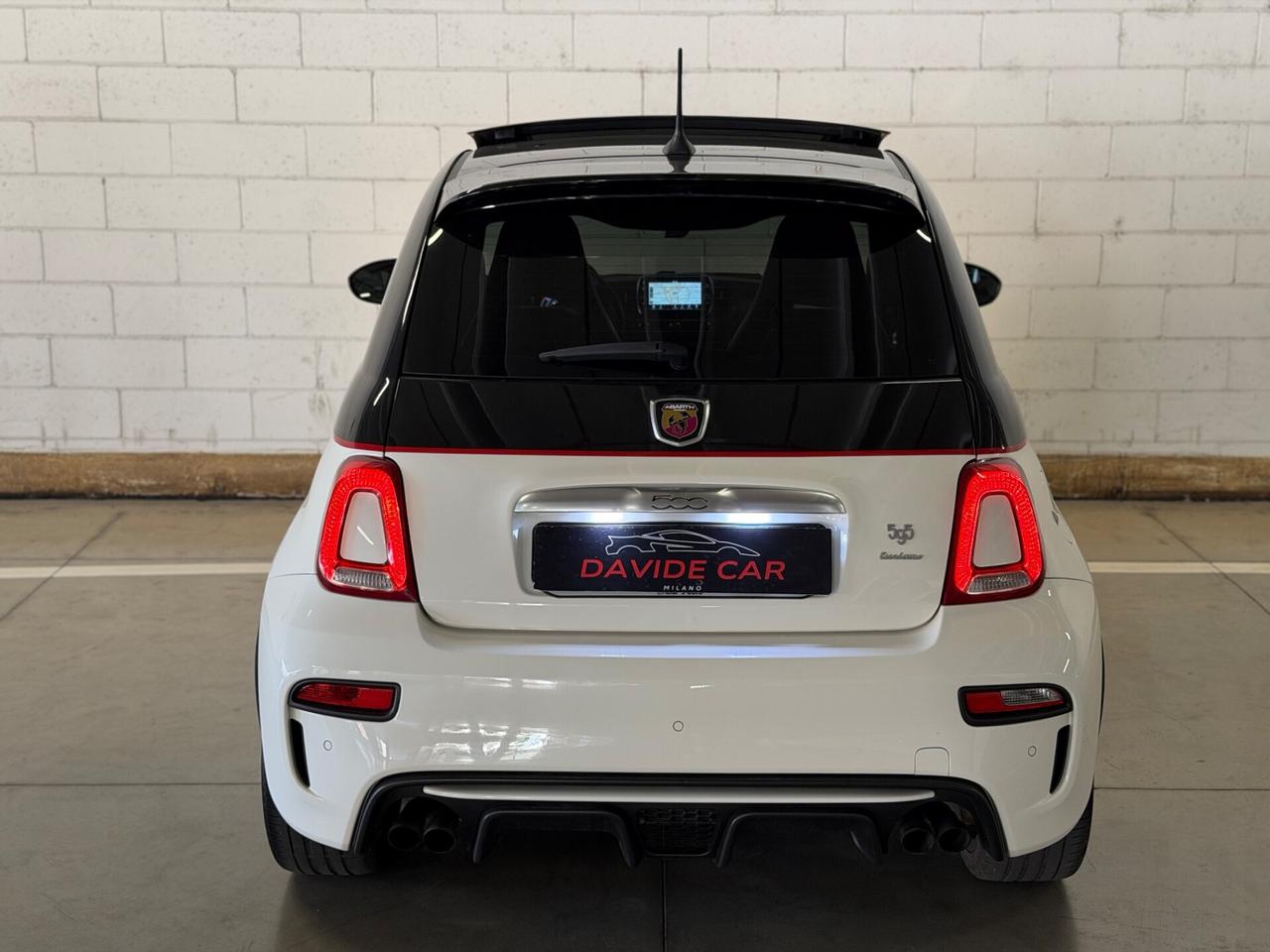 Abarth 595 1.4 Turbo T-Jet 165 CV Scorpioneoro