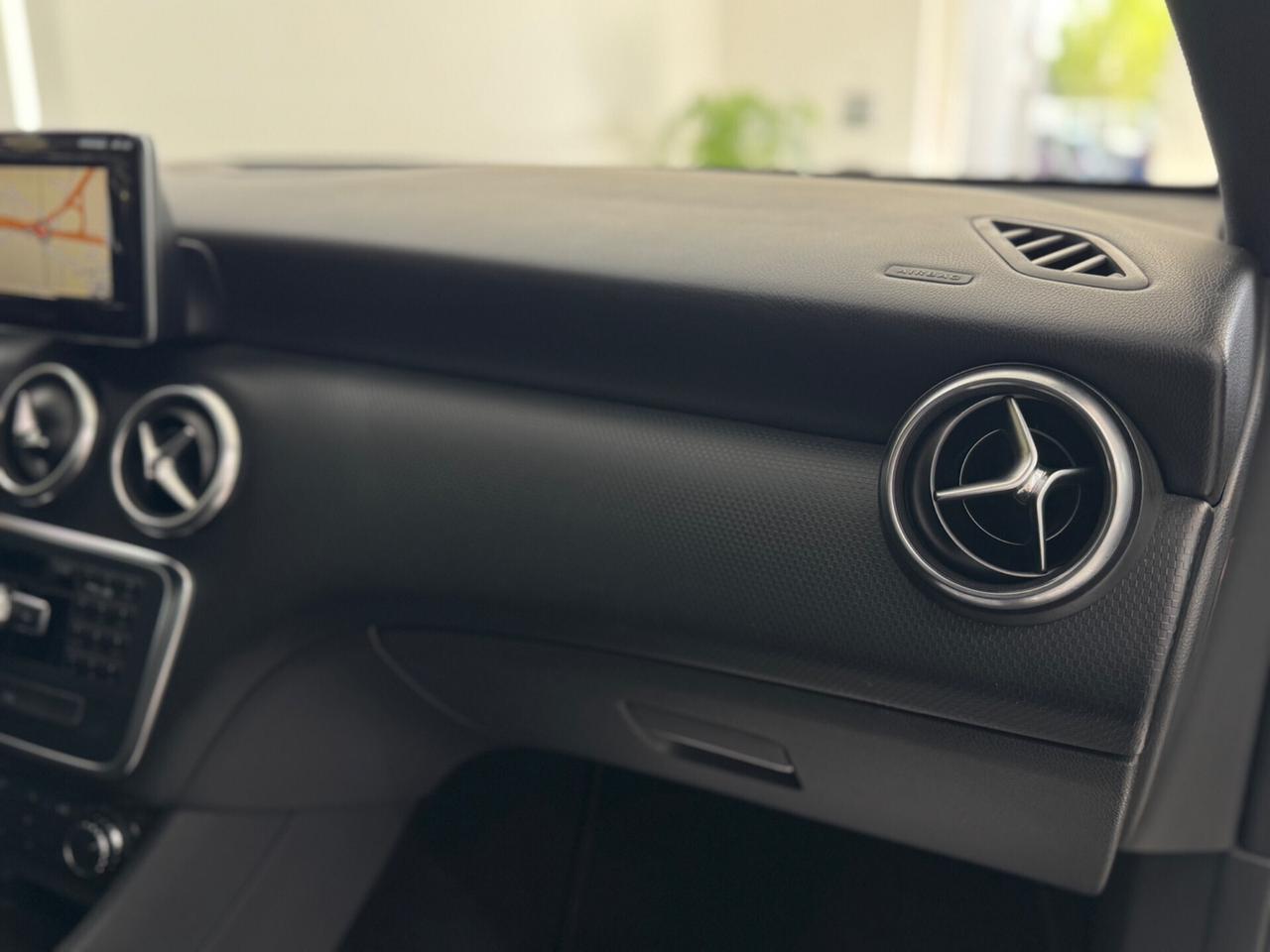 Mercedes-benz Classe A 180d Premium