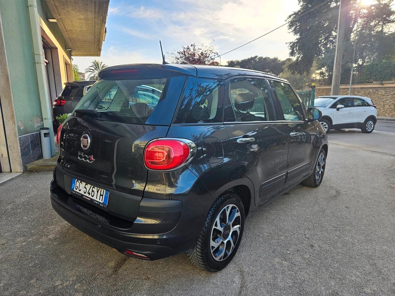 Fiat 500L 1.6 Multijet 120 CV Mirror