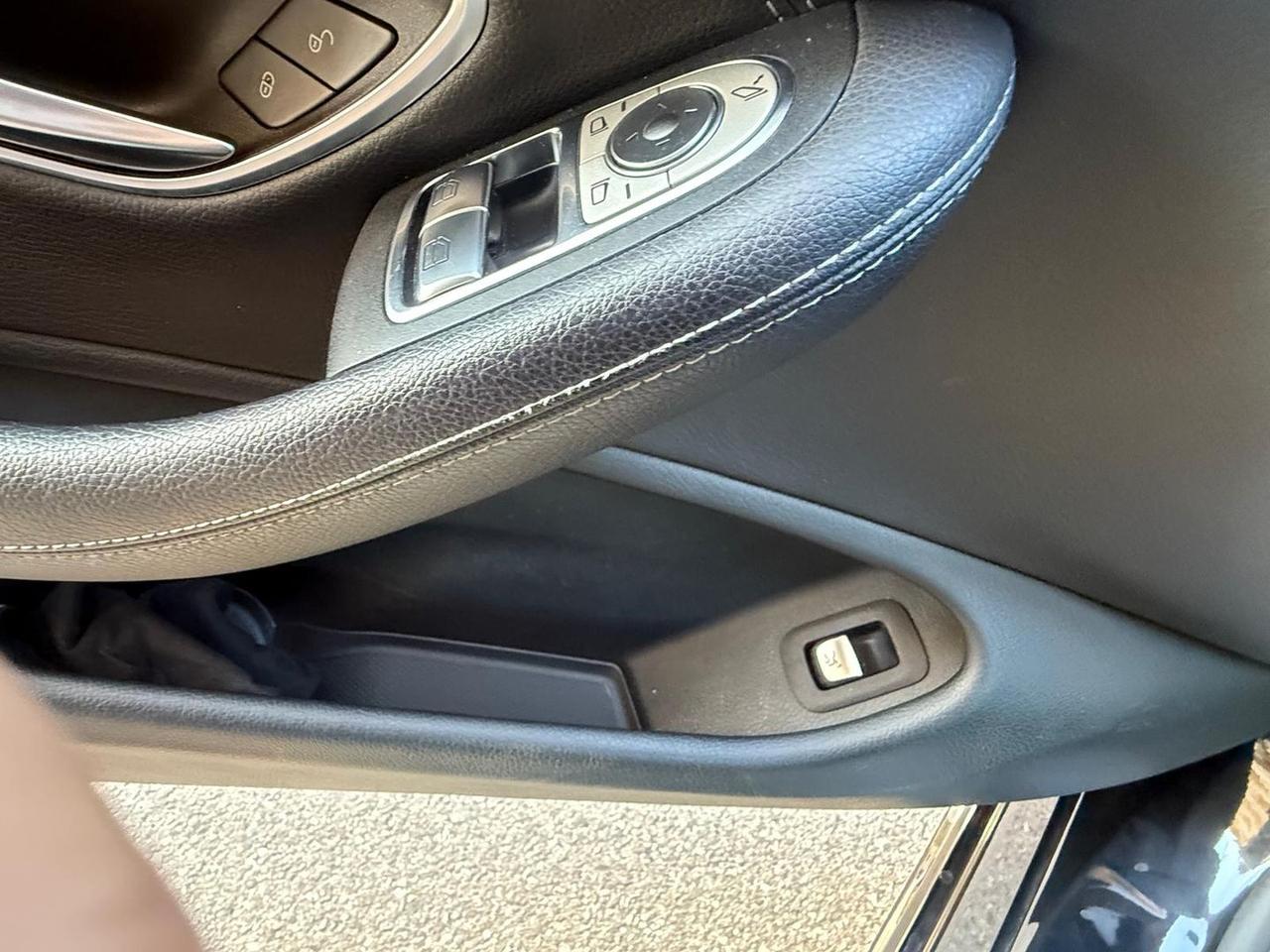 Mercedes-Benz C 220 Sport C 220 D #5655
