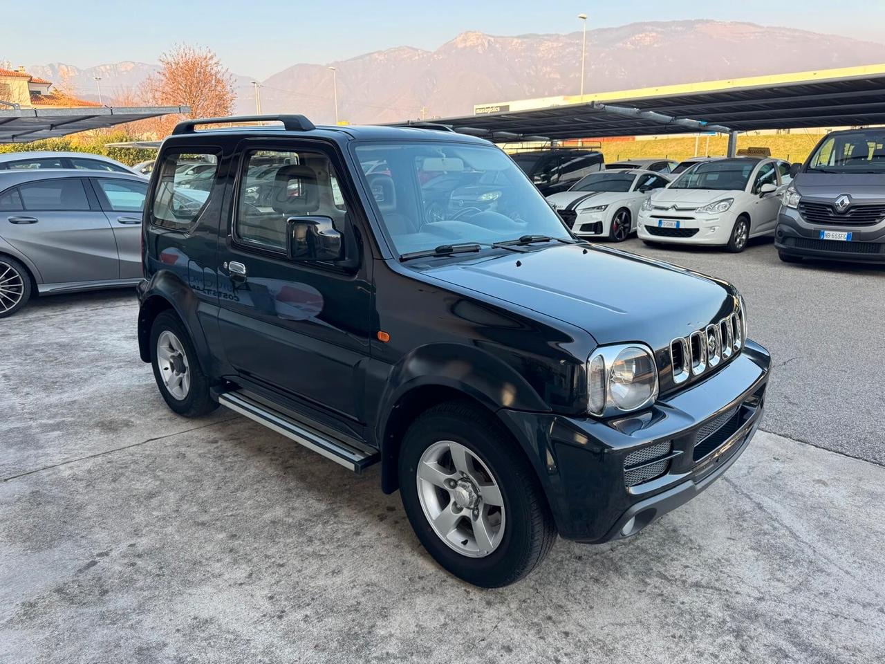 Suzuki Jimny 1.3i 16V cat 4WD Special