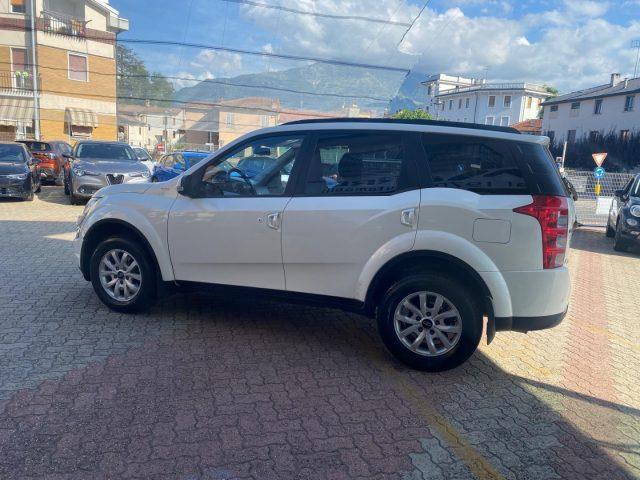 MAHINDRA XUV500 2.2 16V 4x4 W8 7 POSTI