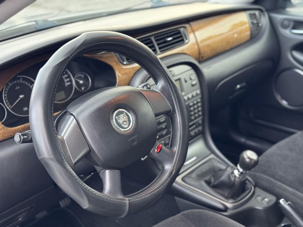 Jaguar X-Type 2.0D cat Executive EU3