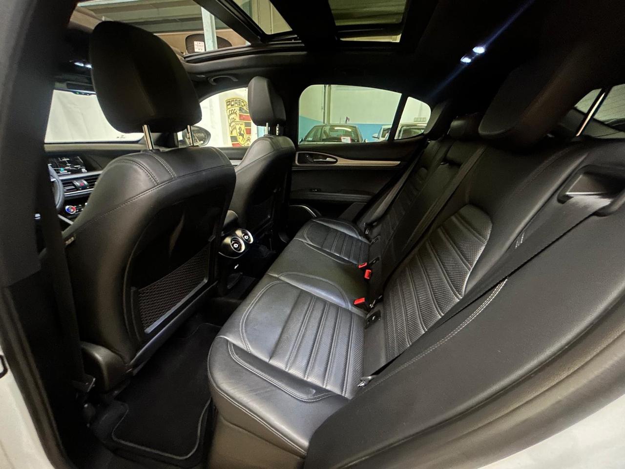Alfa Romeo Stelvio 2.2 Turbodiesel 210 CV AT8 Q4 Super