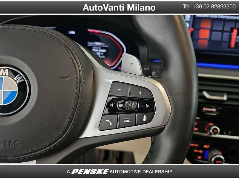 BMW Serie 5 530d 48V xDrive Touring Msport