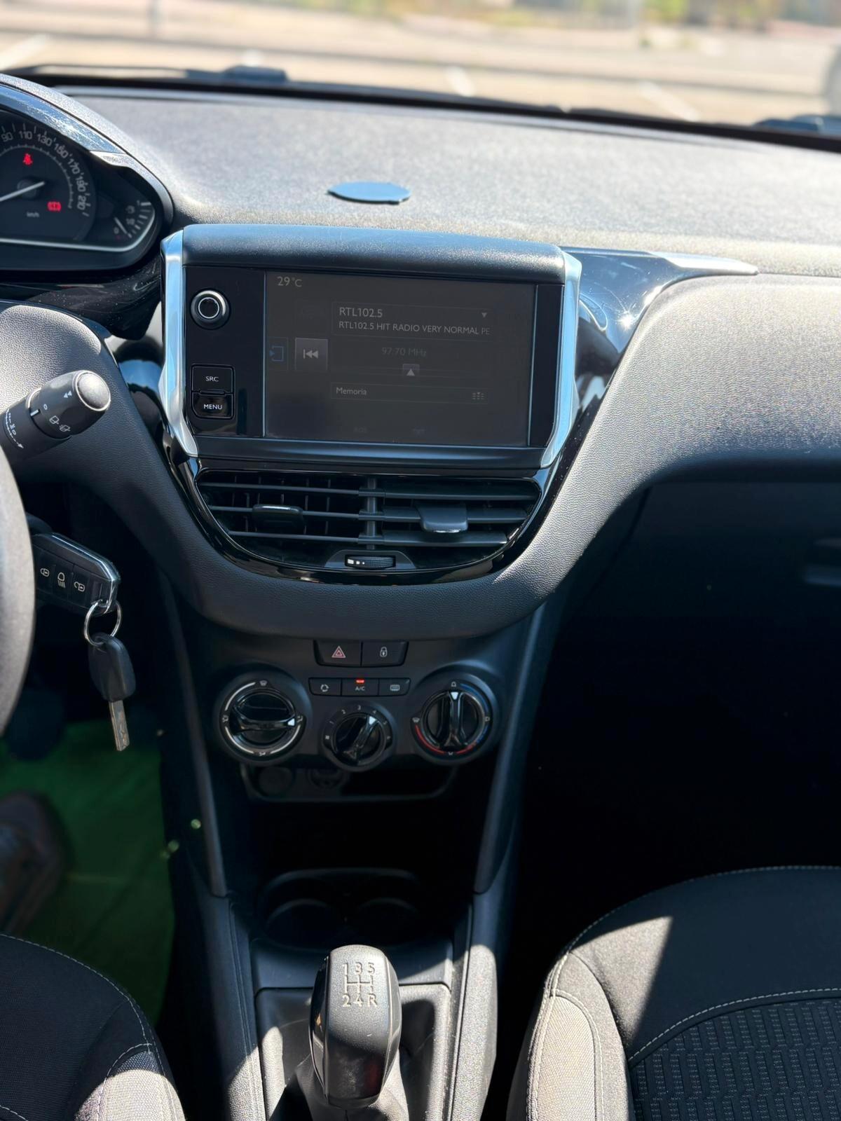 Peugeot 208 PureTech 82 5 porte Active