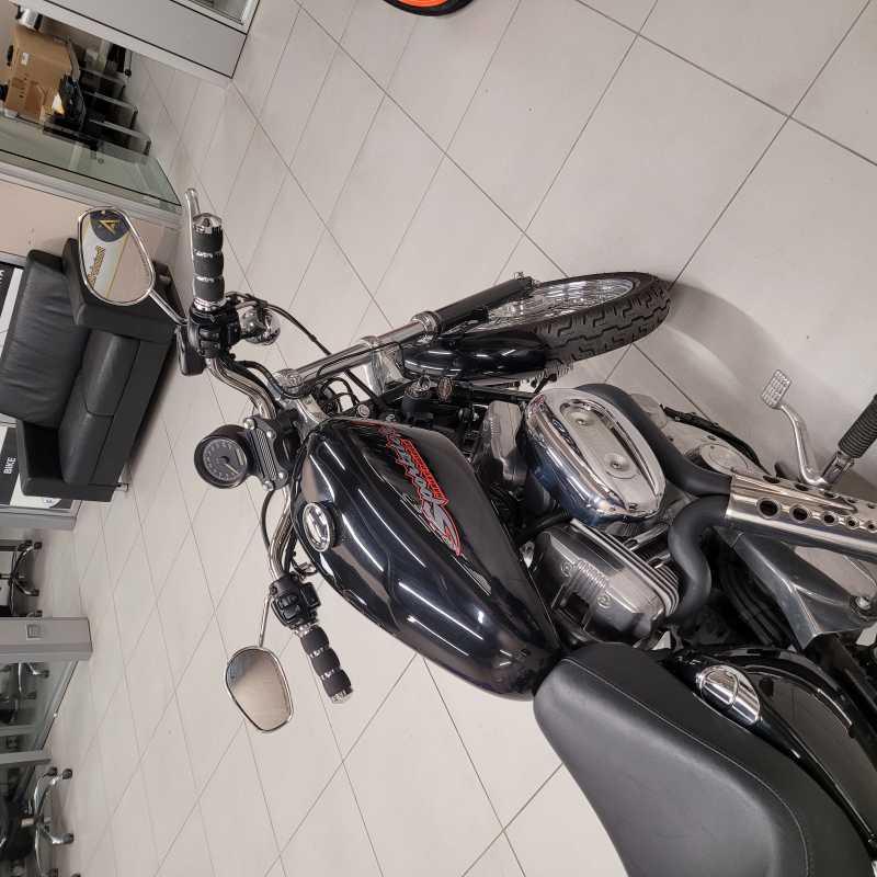 Harley-Davidson XL 883R - 2006