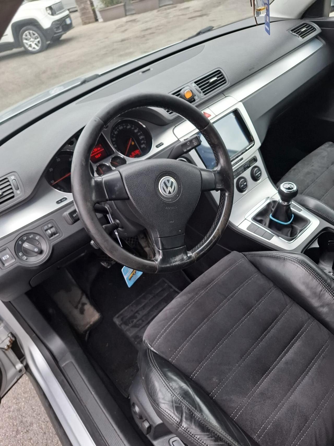 Volkswagen Passat 2.0 TDI DPF Sportline