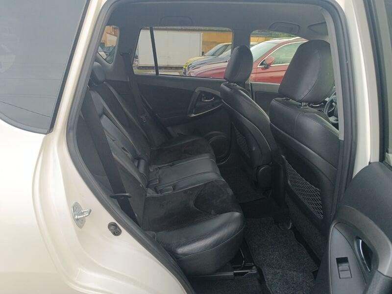 Toyota RAV4 RAV4 2.2 D-4D 150 CV DPF Exclusive