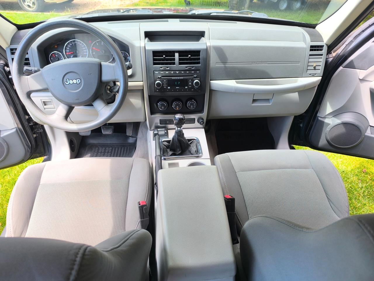 Jeep Cherokee 2.8 CRD DPF Limited Gancio Traino