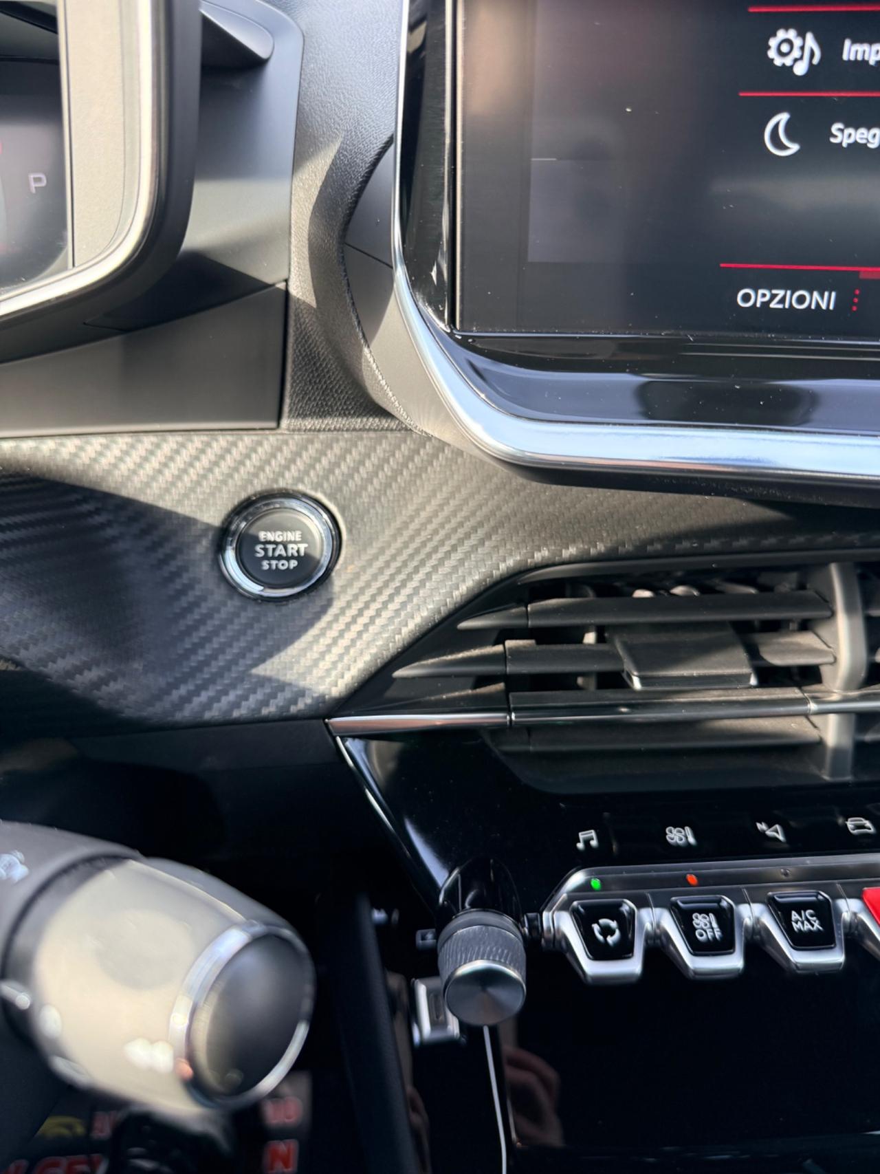 Peugeot 2008 PureTech 130 S&S GT Pack 2022