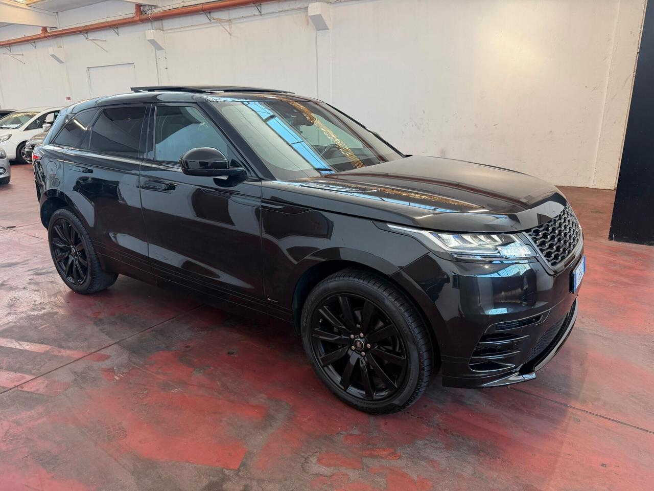 Land Rover Range Velar 2.0D I4 240 CV R-Dynamic HSE