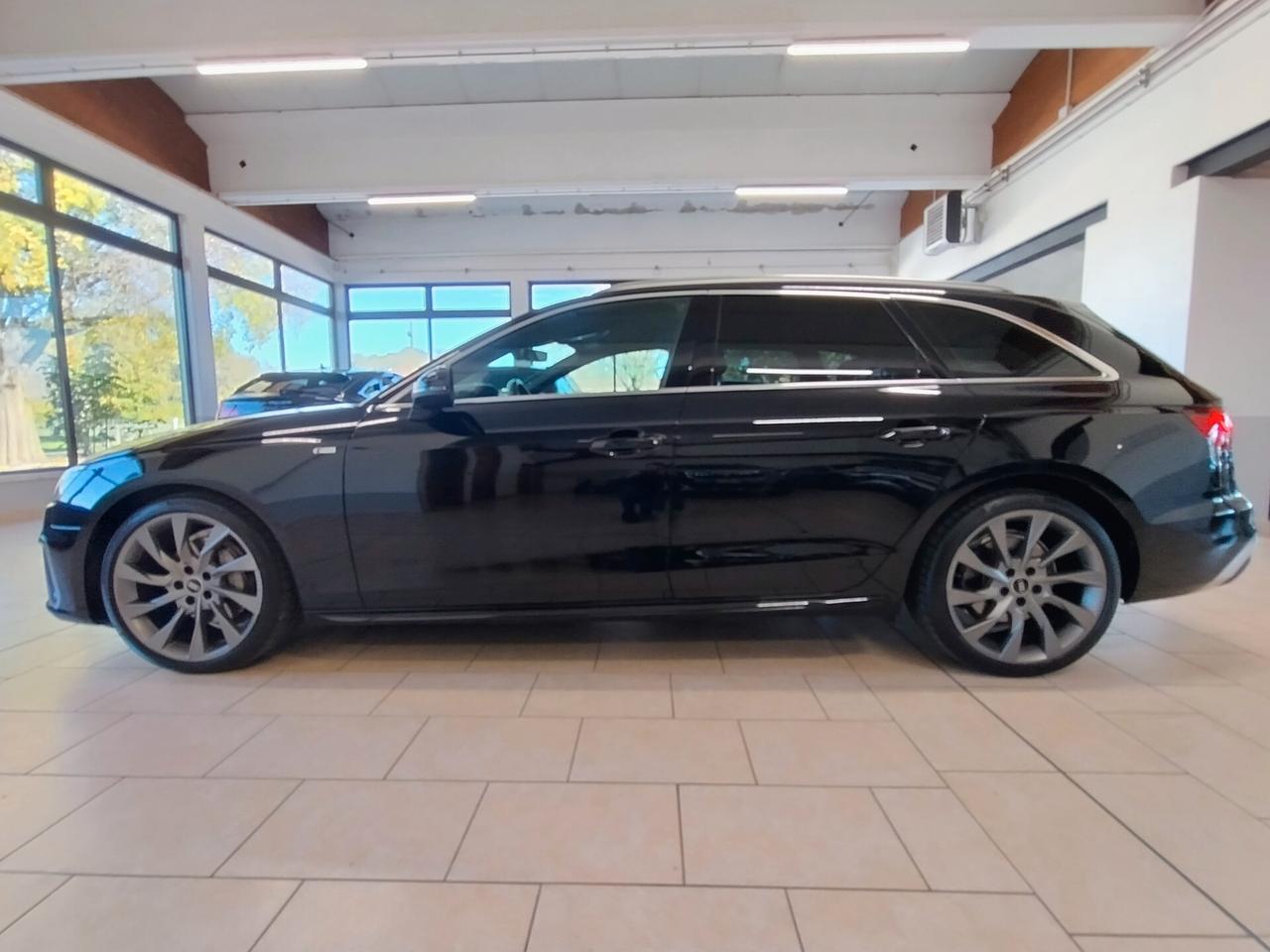 AUDI A4 40 TDI quattro S tronic S LINE B&O VIRTUAL AMBIENT MATRIX