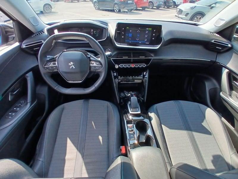 Peugeot 2008 motore elettrico 136 CV Allure