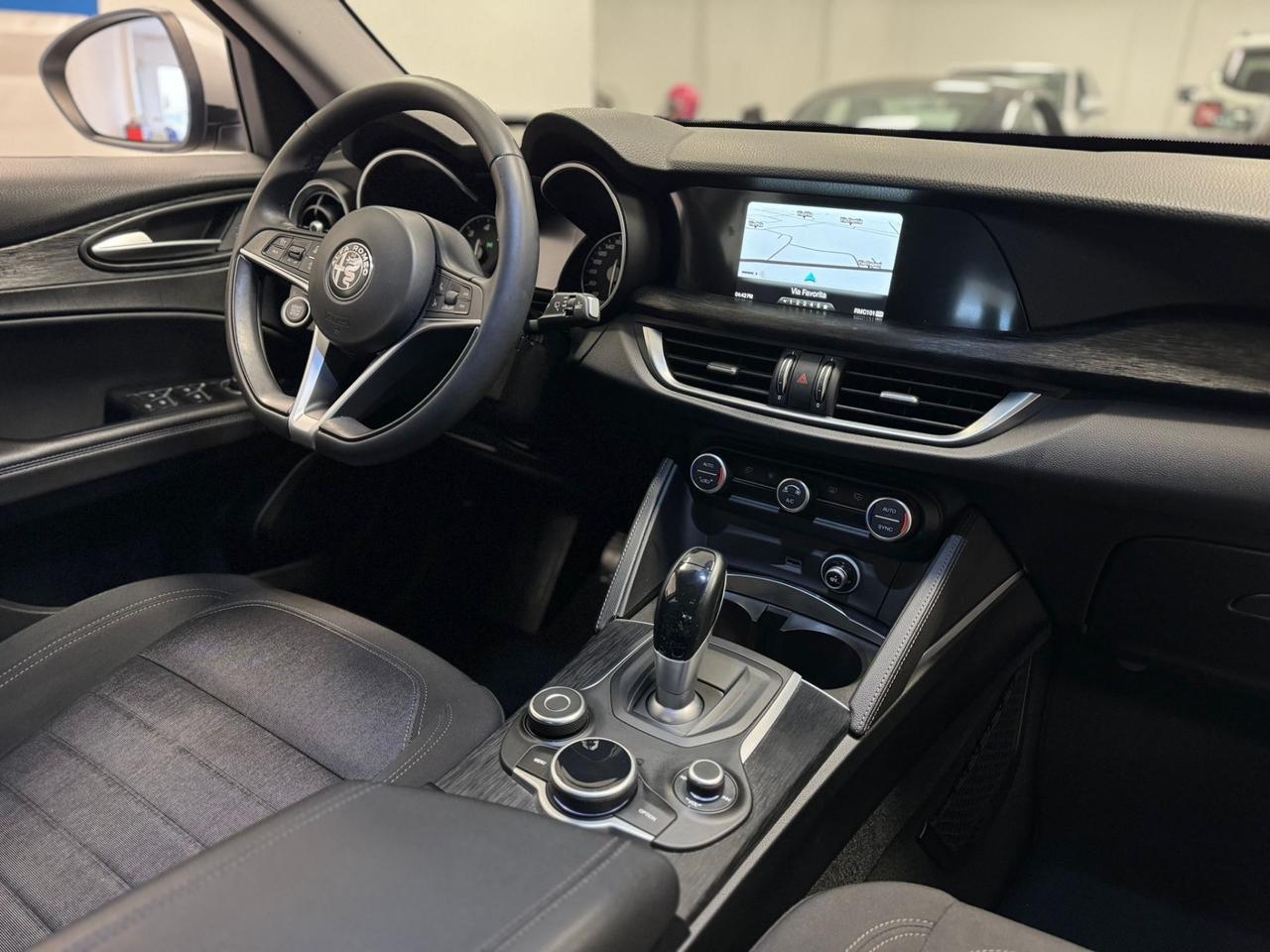 Alfa Romeo Stelvio 2.2 Turbodiesel 190 CV AT8 Q4 Business