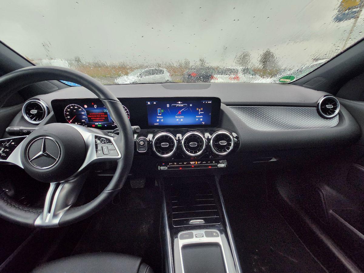 MERCEDES Classe GLA 250 e EQ-Power Automatic Sport