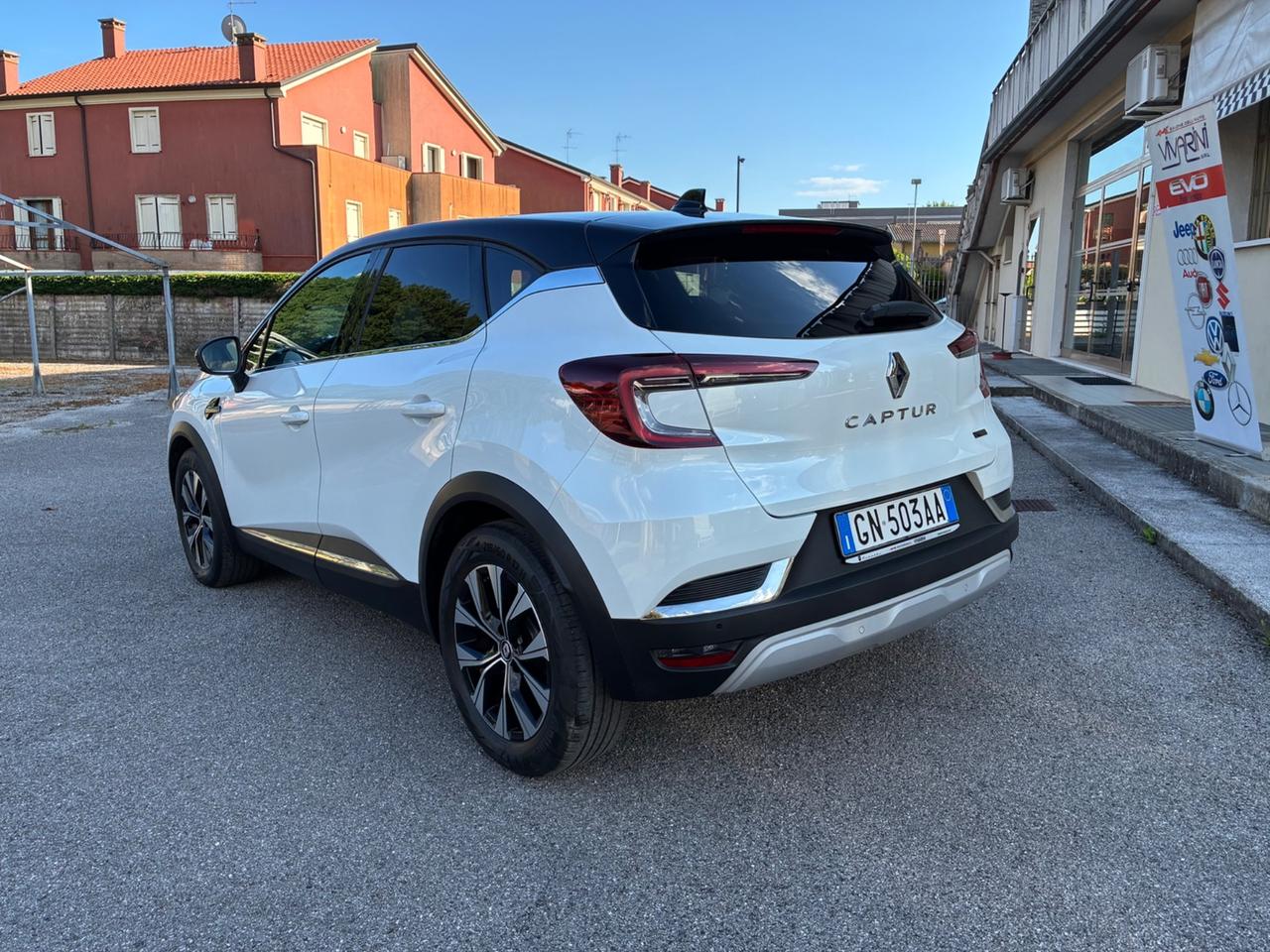 Renault Captur Full Hybrid E-Tech 145 CV Techno