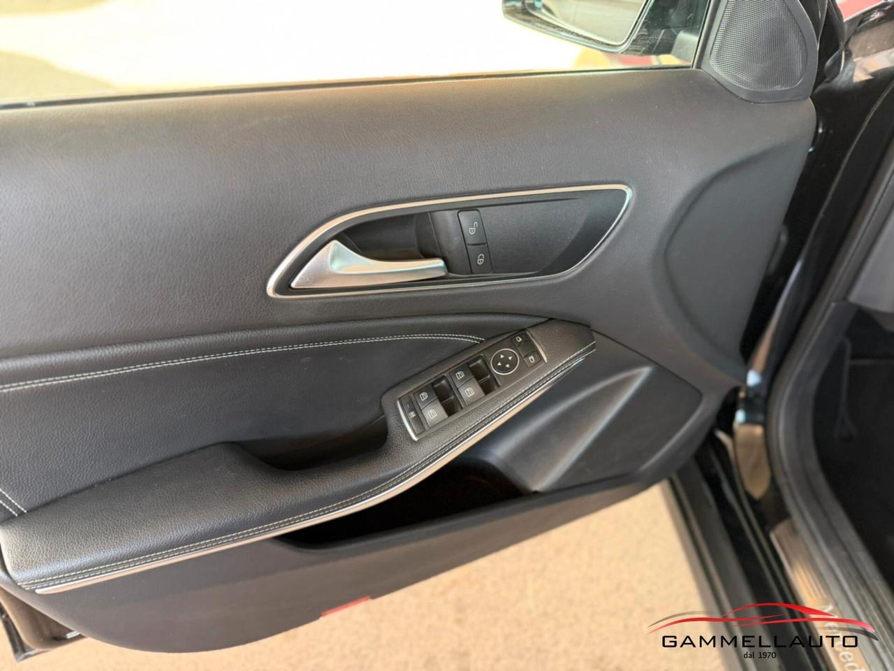 Mercedes-benz GLA 180d Automatic Sport 109cv