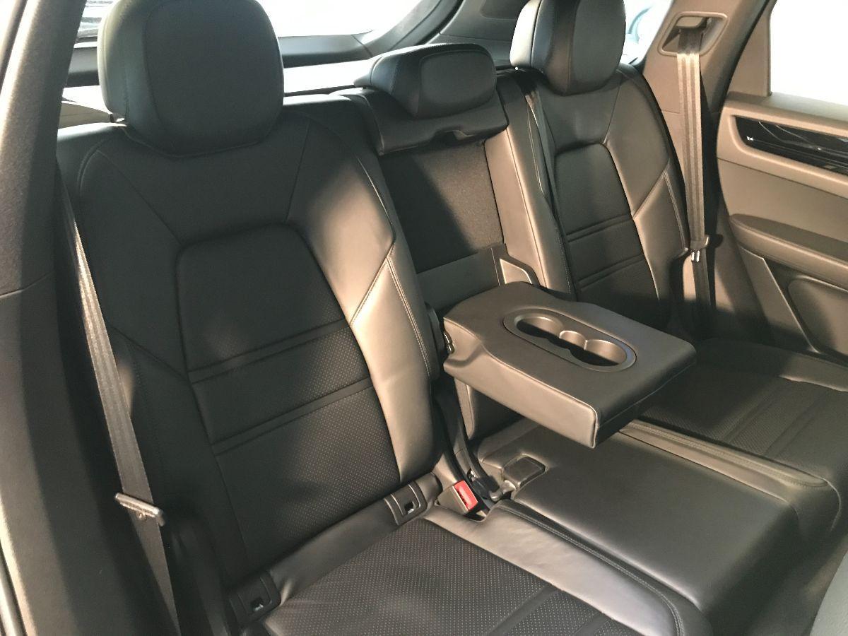 PORSCHE Cayenne 3.0 V6