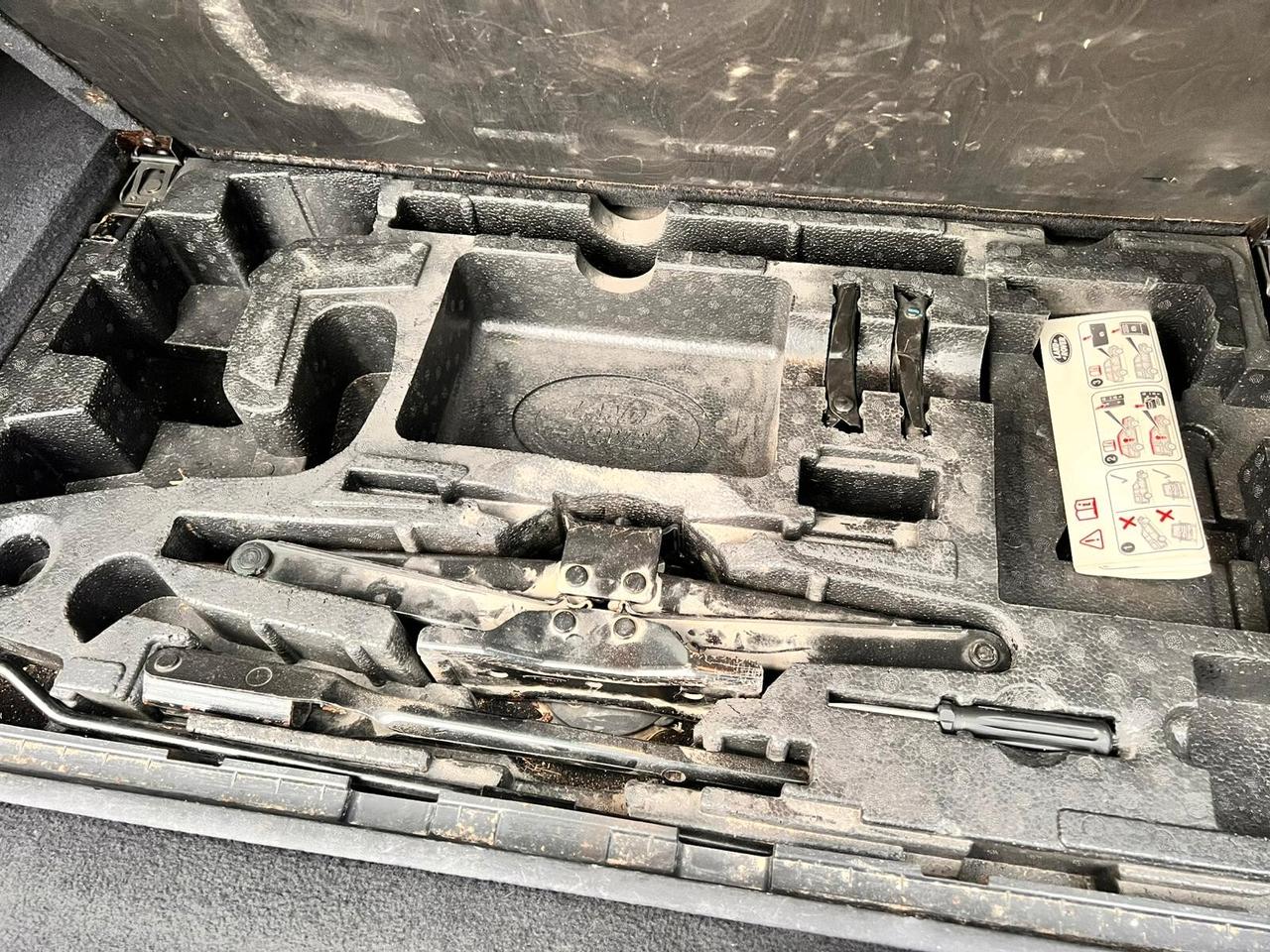 Land Rover Discovery 3 2.7 TDV6 HSE