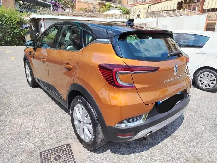 Renault Captur TCe 100 CV Intens