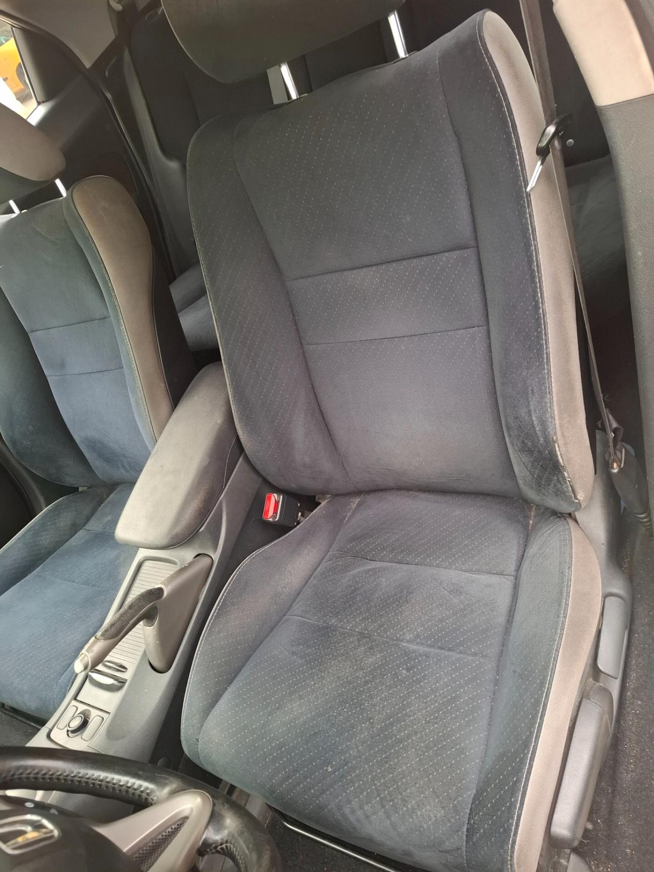 Honda Civic 1.8 i-VTEC 5p. Executive i-P