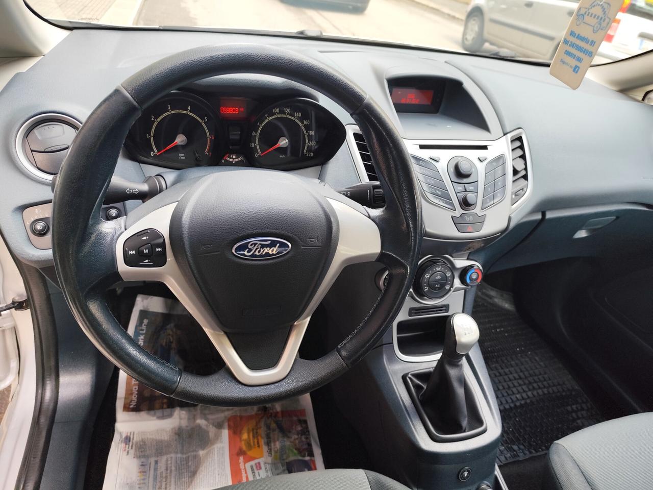 Ford Fiesta 1.4 BENZ/GPL 97CV PERFETTA