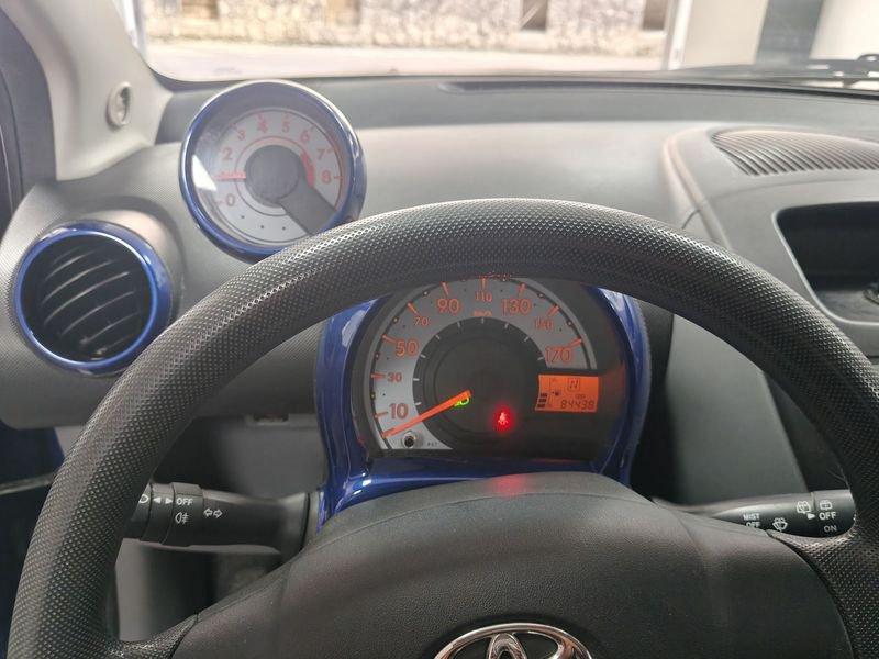 Toyota Aygo Aygo 5p 1.0 Lounge connect m-mt