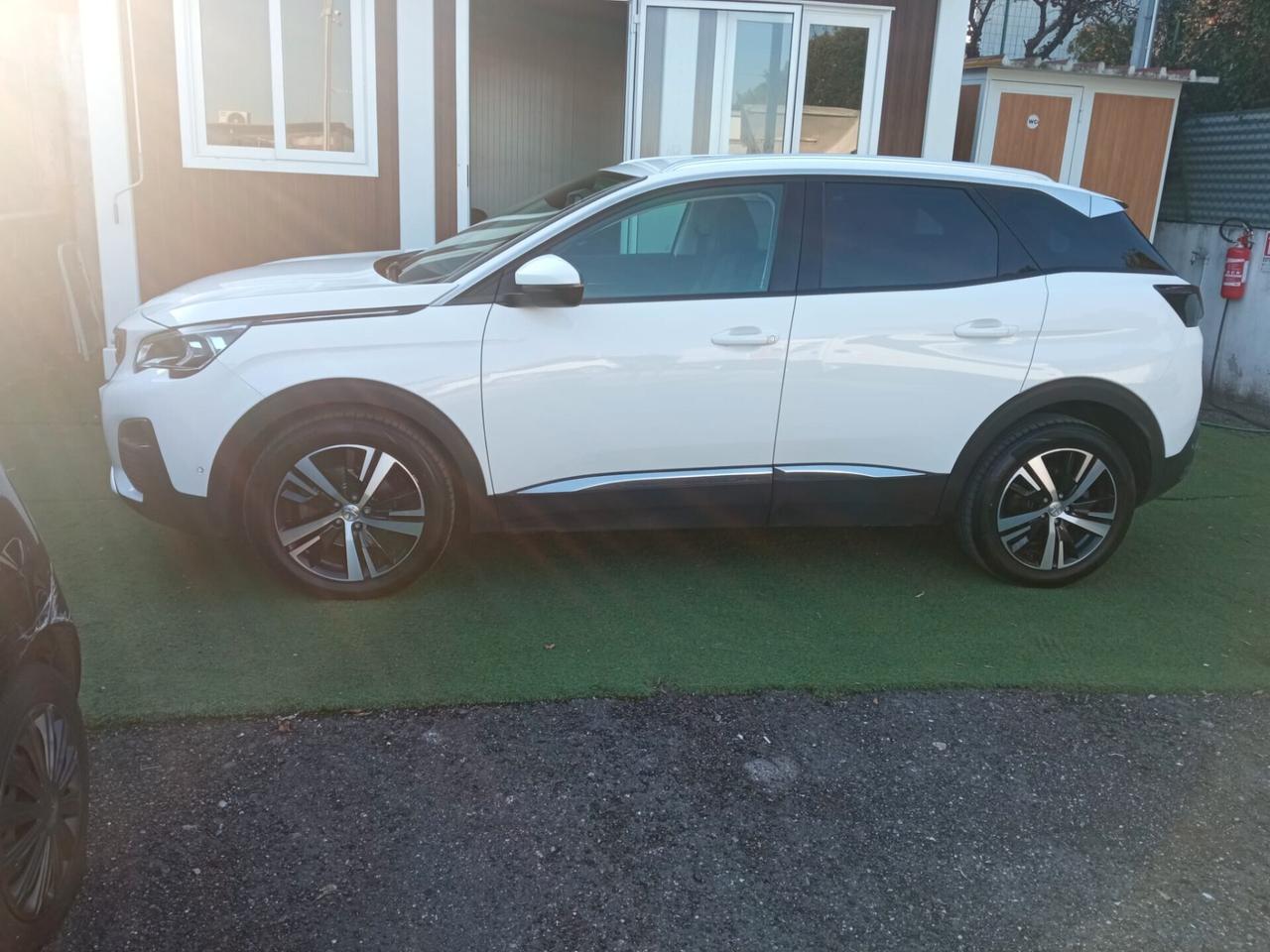Peugeot 3008 PureTech turbo 130 Allure KM 65000