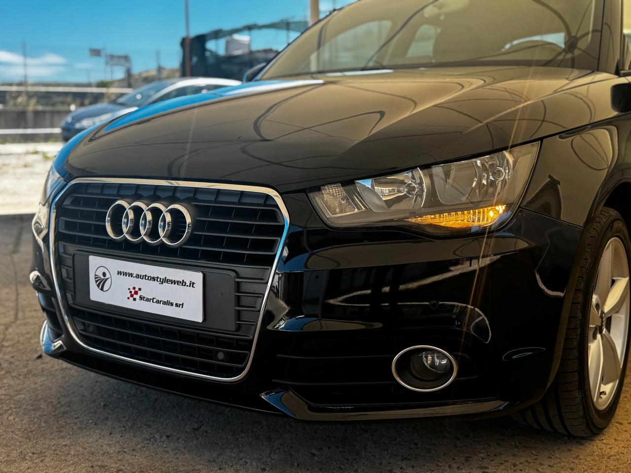 Audi A1 1.6 TDI Attraction 90 cv - 2012