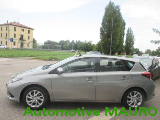 TOYOTA Auris 1.8 Hybrid Cool
