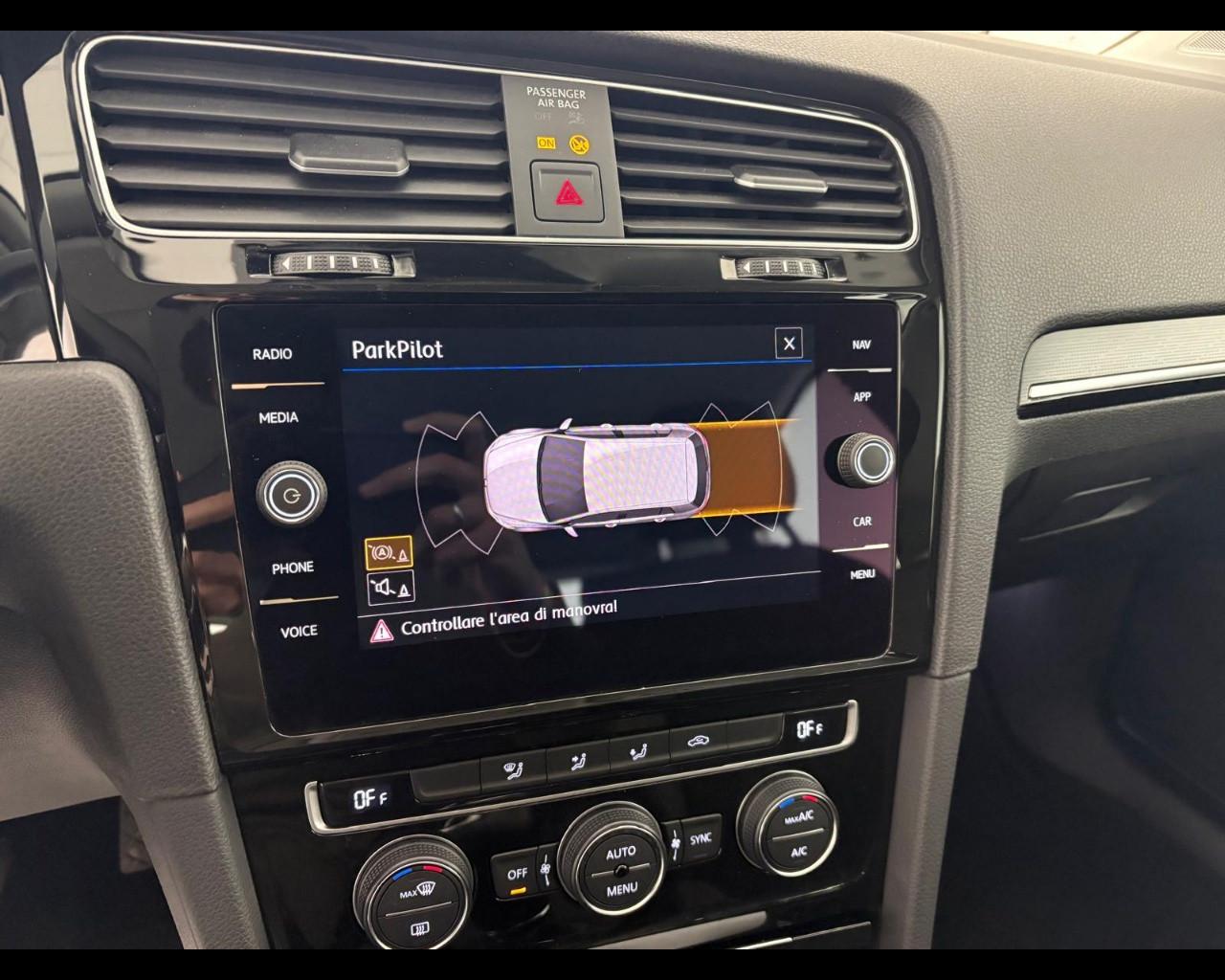 VOLKSWAGEN Golf 5p 1.6 tdi Executive 115cv